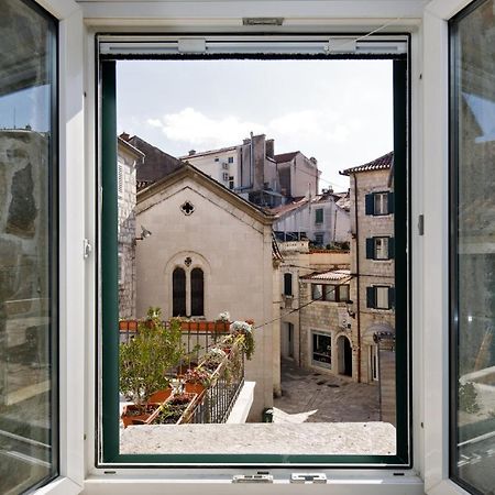 Luxury And Authentic Studio In Split Old Town Exterior photo