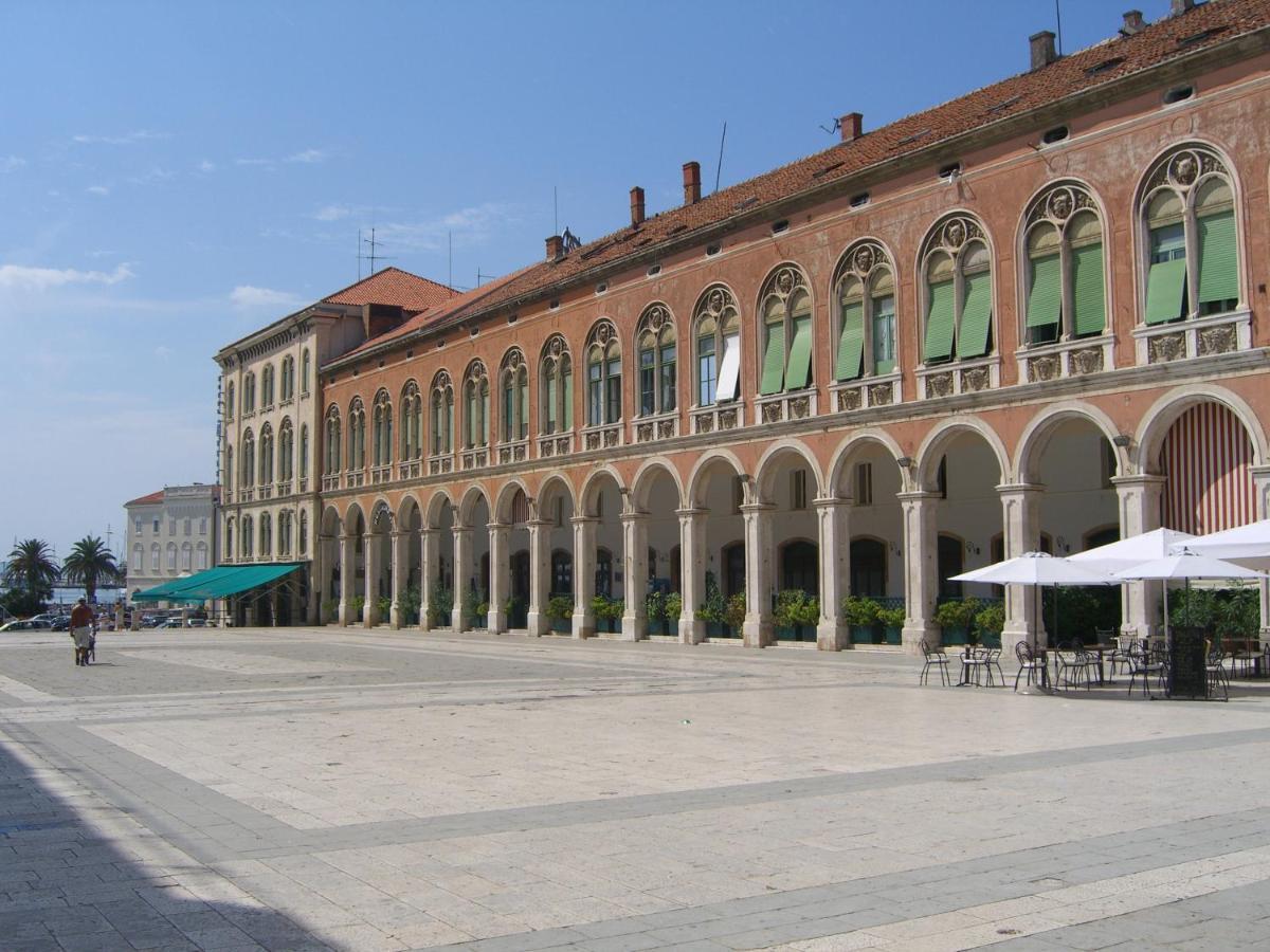 Luxury And Authentic Studio In Split Old Town Exterior photo